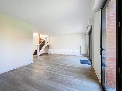 For sale Neuville-en-ferrain 5 rooms 98 m2 Nord (59960) photo 3