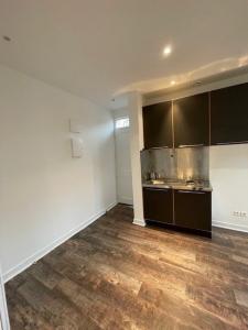 Louer Appartement 28 m2 Lyon-7eme-arrondissement