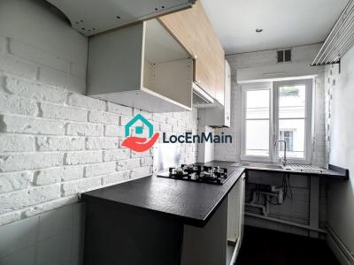Louer Appartement 32 m2 Paris-10eme-arrondissement