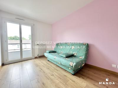 Louer Appartement 70 m2 Evry