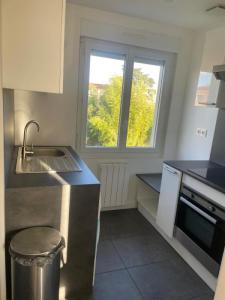 Louer Appartement 33 m2 Champagne-au-mont-d'or