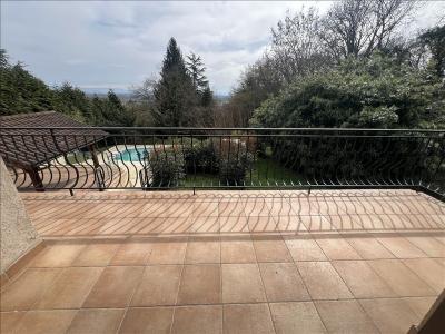 Louer Maison 224 m2 Beligneux