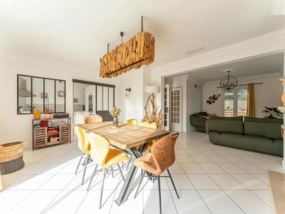 Annonce Vente 8 pi�ces Maison Begles 33