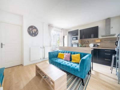 For sale Cergy 5 rooms 87 m2 Val d'Oise (95000) photo 0