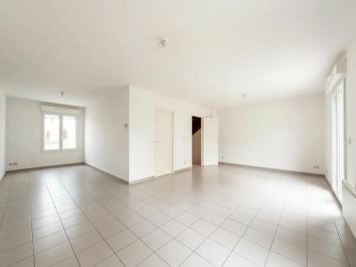 For sale Epernay 7 rooms 120 m2 Marne (51200) photo 2