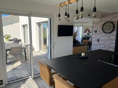 Acheter Maison Annesse-et-beaulieu 691000 euros