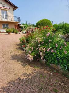 For sale Voiteur 9 rooms 230 m2 Jura (39210) photo 0