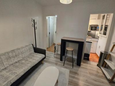 Louer Appartement 25 m2 Paris-17eme-arrondissement