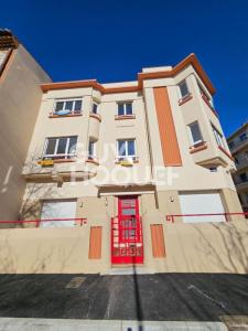 For rent Perpignan 1 room 27 m2 Pyrenees orientales (66000) photo 1