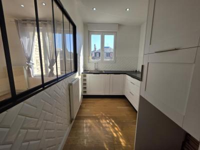 Louer Appartement Reims 890 euros