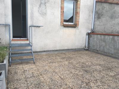 For rent Revel 4 rooms 111 m2 Haute garonne (31250) photo 2