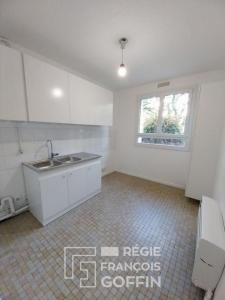 Louer Appartement 74 m2 Lyon-3eme-arrondissement