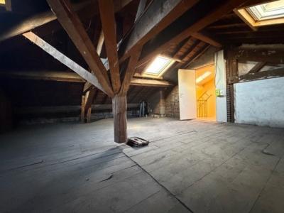 For sale Saint-etienne 1 room 93 m2 Loire (42000) photo 0