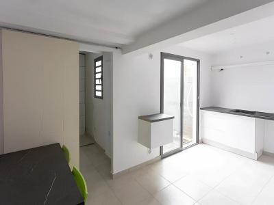 Louer Appartement 20 m2 Saint-pierre