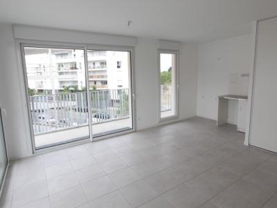 For rent Nantes 3 rooms 61 m2 Loire atlantique (44300) photo 0