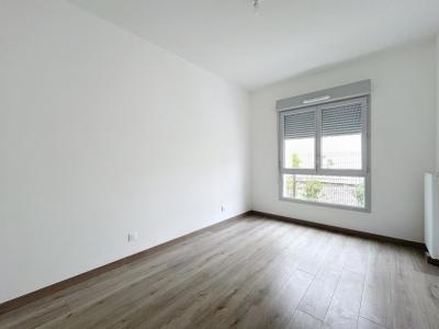 For rent Clermont-ferrand 3 rooms 63 m2 Puy de dome (63000) photo 2