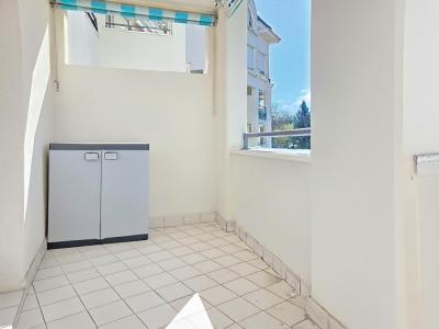 Acheter Appartement Bron 395000 euros