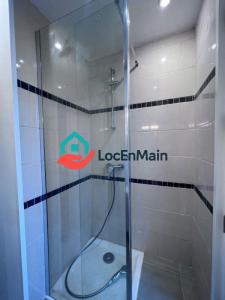 Louer Appartement Paris-18eme-arrondissement 1055 euros