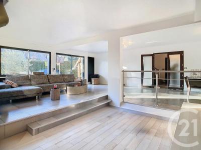 For sale Thiais 9 rooms 243 m2 Val de Marne (94320) photo 4