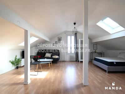 For rent Nanterre 1 room 25 m2 Hauts de Seine (92000) photo 0