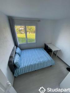 For rent Mantes-la-ville 1 room 24 m2 Yvelines (78200) photo 3