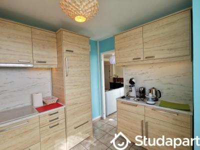 Louer Appartement Bron 460 euros