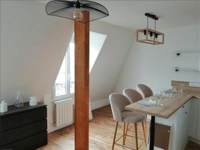 For rent Paris-3eme-arrondissement 2 rooms 27 m2 Paris (75003) photo 0