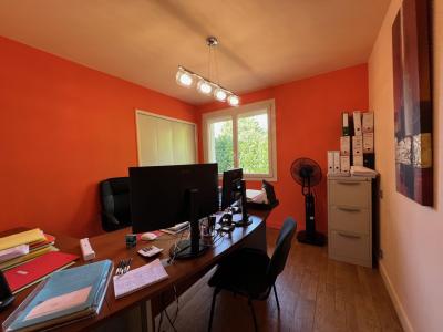 For sale 9 rooms 184 m2 Saone et loire (71100) photo 0