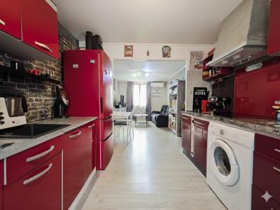 For sale Londe-les-maures 3 rooms 44 m2 Var (83250) photo 2