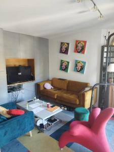 For sale Fontaines-saint-martin 5 rooms 180 m2 Rhone (69270) photo 3