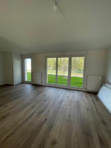 Annonce Location 6 pi�ces Maison Cannes-ecluse 77