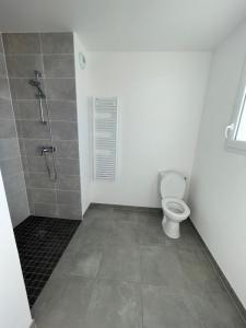 Louer Maison 101 m2 Cannes-ecluse