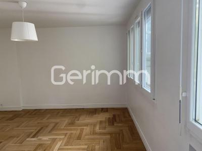 For rent Grenoble 1 room 23 m2 Isere (38000) photo 1