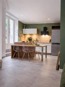 For sale Vals-les-bains 3 rooms 71 m2 Ardeche (07600) photo 0