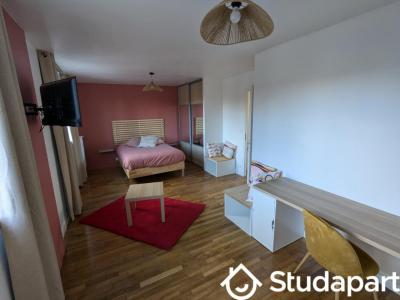 Louer Appartement Saint-jacques-de-la-lande 430 euros