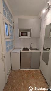 Louer Appartement 15 m2 Paris-11eme-arrondissement