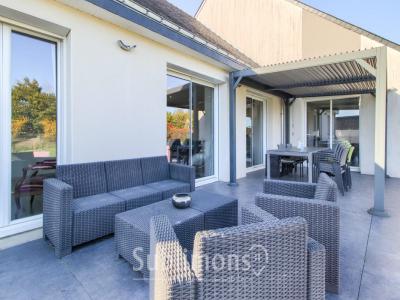 For sale Ligne 6 rooms 130 m2 Loire atlantique (44850) photo 1