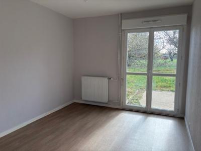 Louer Maison Chatre 529 euros