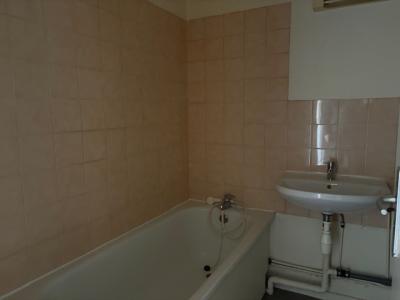 Louer Appartement Chatre 429 euros