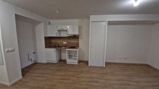 Louer Appartement 40 m2 Trelaze