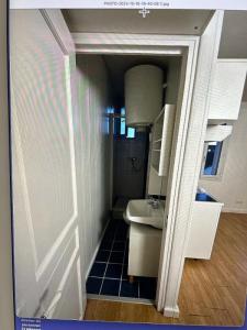 For rent Maisons-alfort 1 room 22 m2 Val de Marne (94700) photo 0