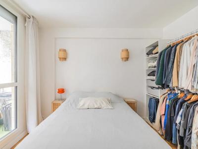 Acheter Appartement Paris-18eme-arrondissement 389900 euros