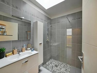 For sale Ales 4 rooms 97 m2 Gard (30100) photo 1