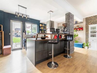 For sale Croix 7 rooms 187 m2 Nord (59170) photo 3