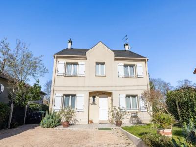 For sale Sainte-genevieve-des-bois 7 rooms 134 m2 Essonne (91700) photo 0