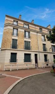 For sale Enghien-les-bains 2 rooms 41 m2 Val d'Oise (95880) photo 0