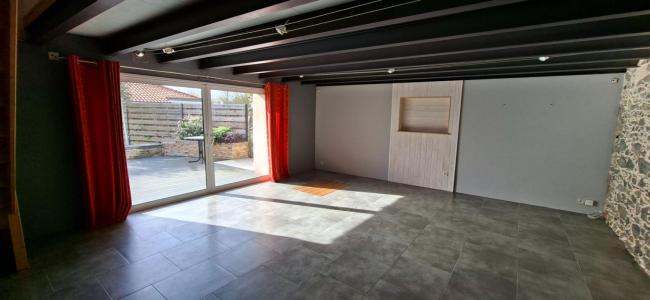 For rent Pallet 5 rooms 145 m2 Loire atlantique (44330) photo 1
