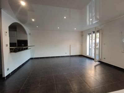 For sale Istres 5 rooms 100 m2 Bouches du Rhone (13800) photo 0