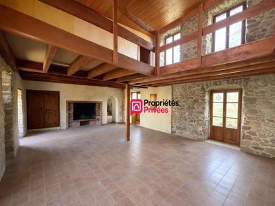 Acheter Maison Chapdes-beaufort 86000 euros