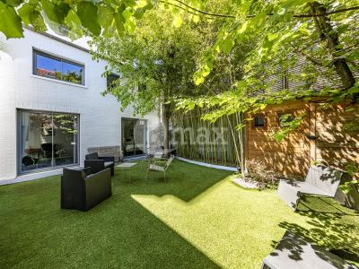 For sale Courbevoie 10 rooms 200 m2 Hauts de Seine (92400) photo 3